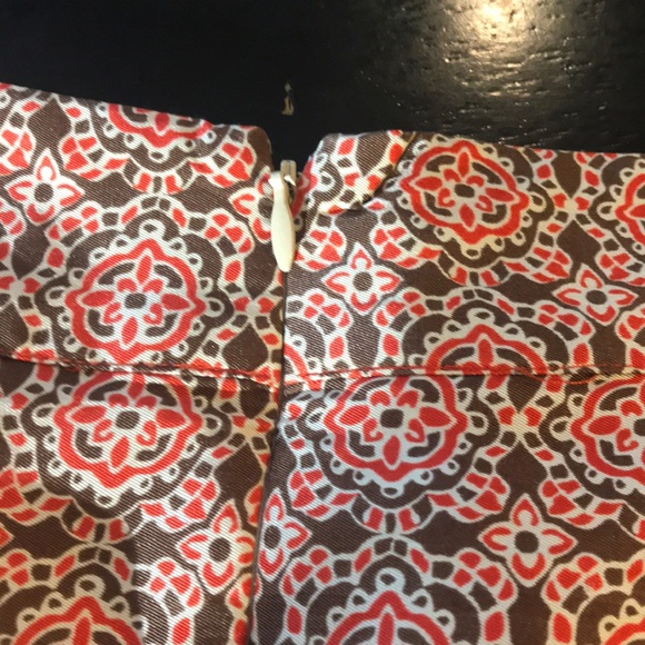 Almost New 8 P Part Silk Banana Republic Skirt 🌟 - Picture 5 of 6